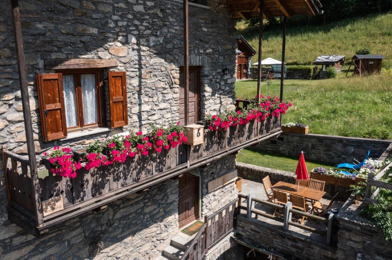 Casa Vacanze Grand-Haury Da Andrea Arvier Exterior photo